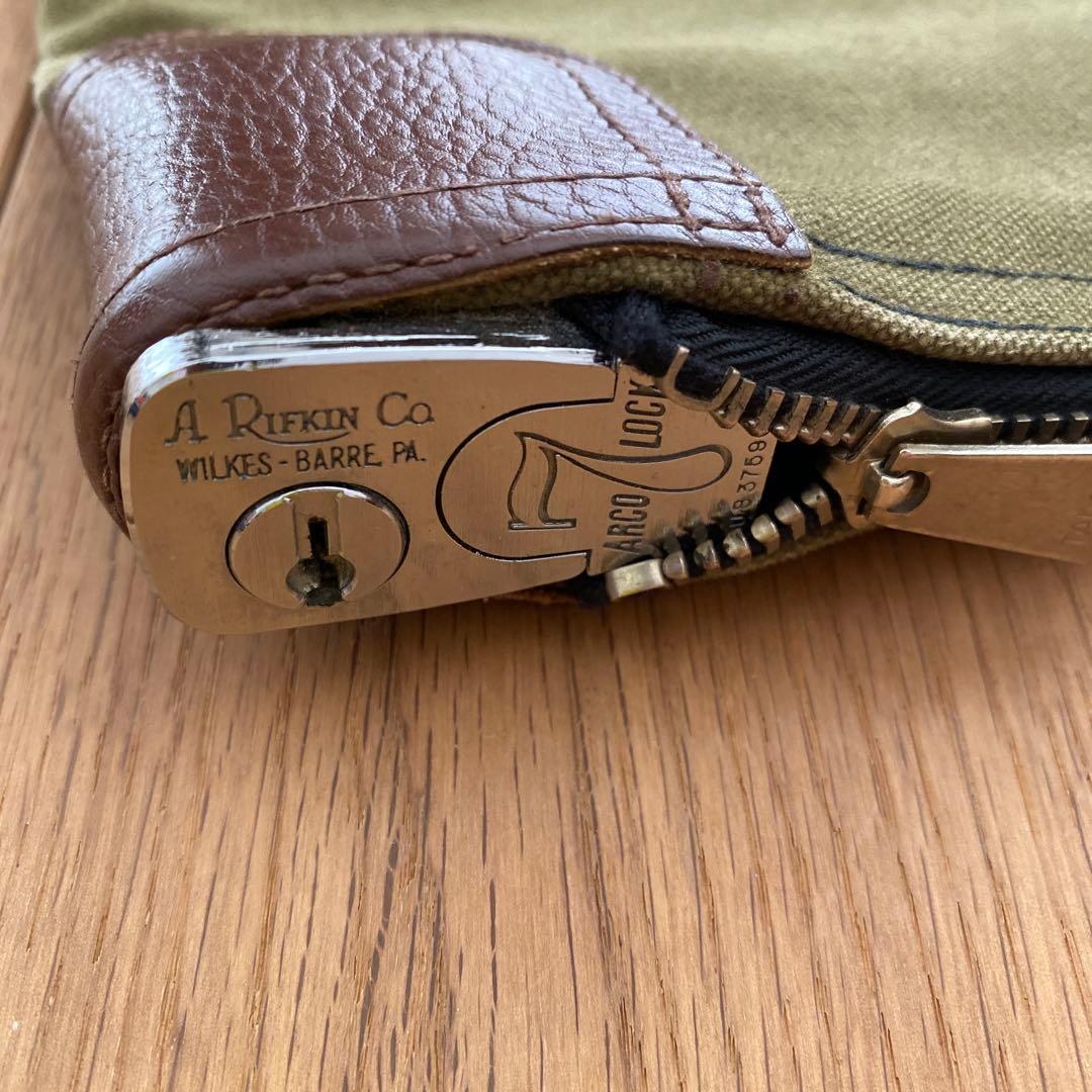 ビンテージ　マネーバッグ　バンクバッグ　鍵つき