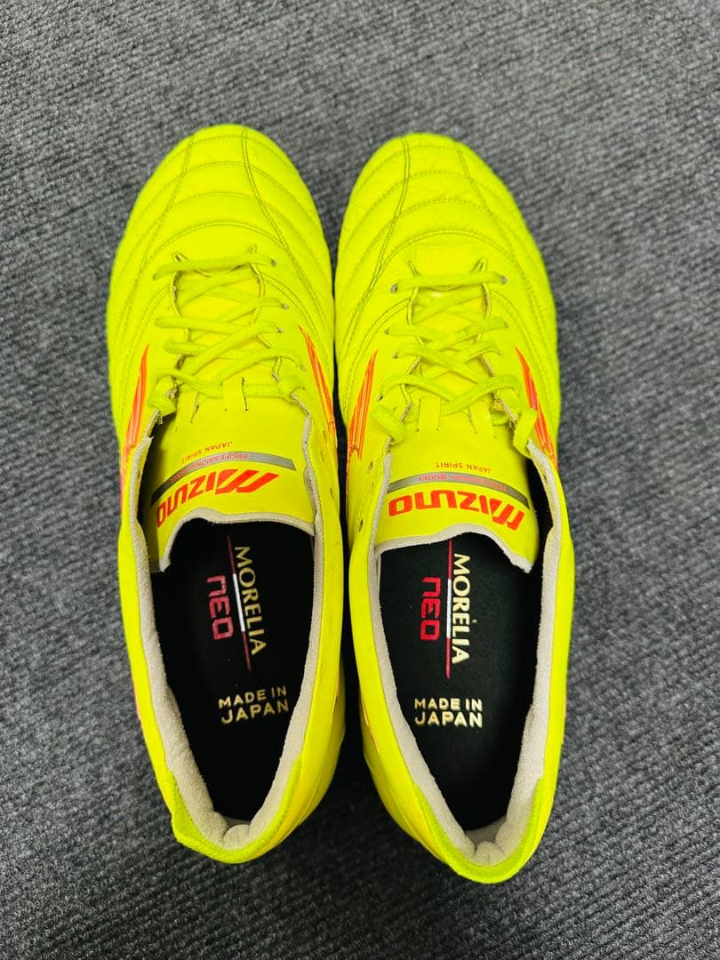 モレリアネオ4 限定カラー　イエロー　黄色 28.5cm