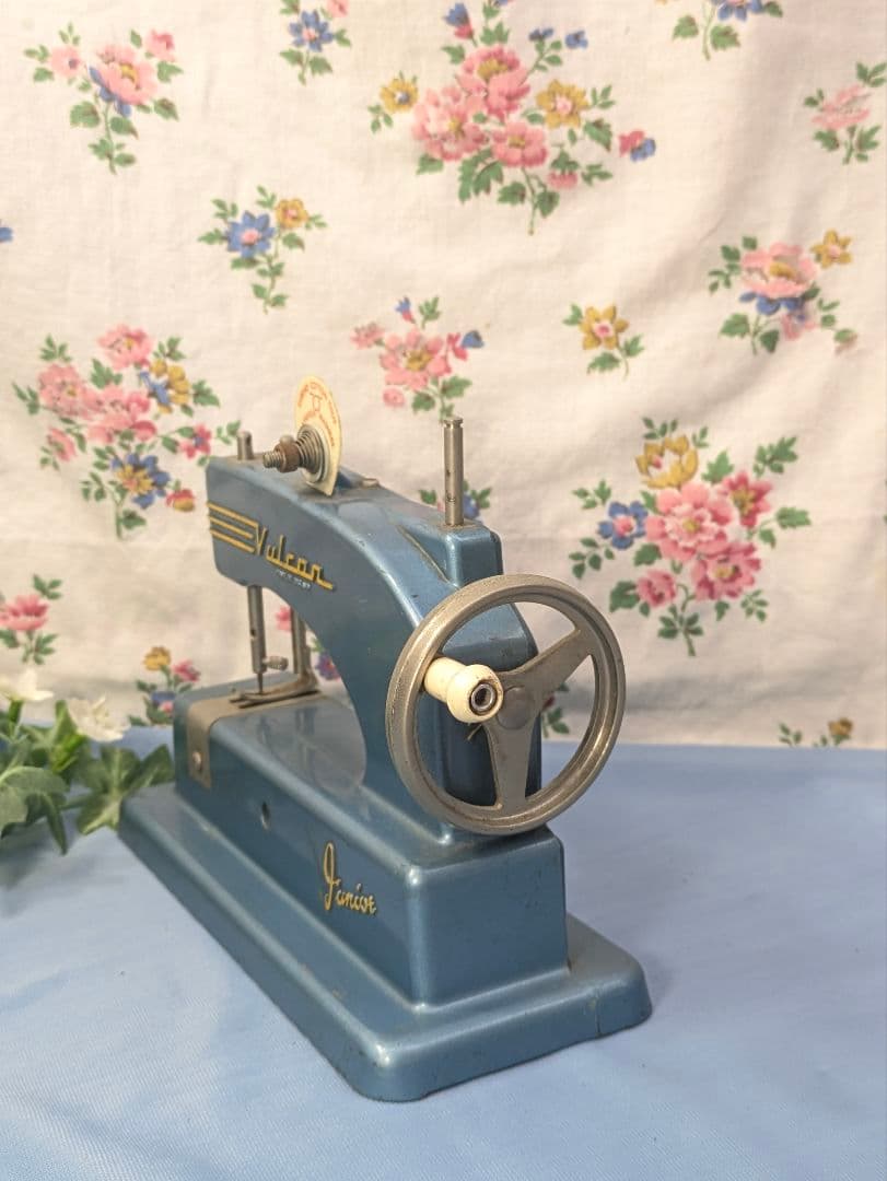 イギリス アンティーク バルカン トイミシン ミニミシン
