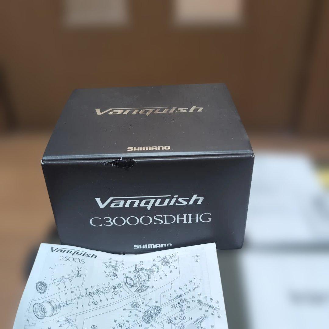 SHIMANO 23Vanquish C3000SDH1G スピニングリール