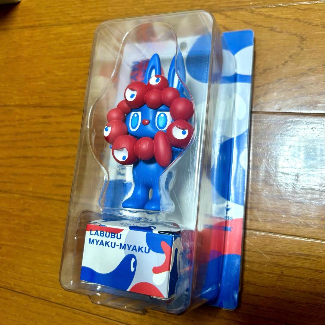 外箱美品◇LABUBU MYAKU-MYAKU ストラップ付フィギュア◇新品