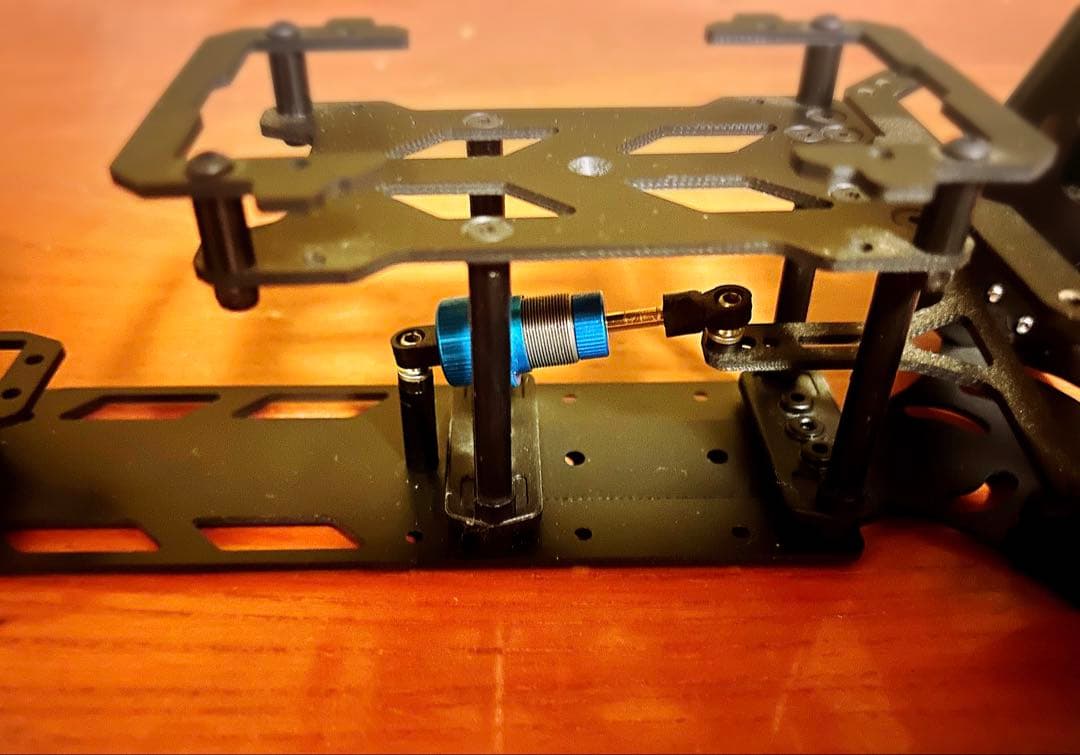 LP-86新品組立済シャーシ+AE86ボディ付