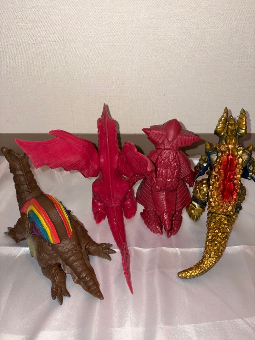 ウルトラマンティガ 怪獣ソフビセット 一部タグあり