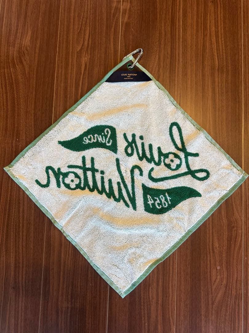LOUIS VUITTONルイヴィトン　ゴルフタオル