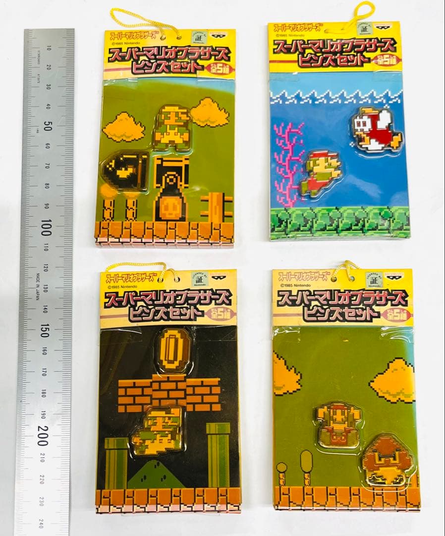 (未使用品4個セット)スーパーマリオブラザーズ ピンズセット