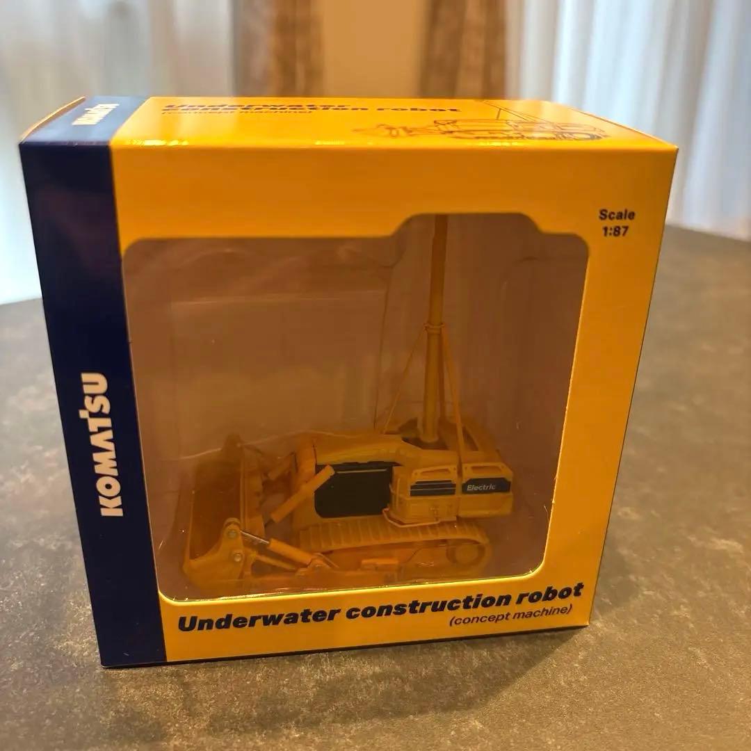 専用いっちゃん　コマツ 模型 11点（非売品株主優待）ミニチュア 建機