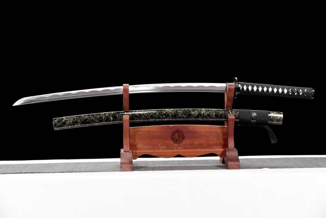 金糸武蔵 高級本格居合刀 美術刀 模擬刀 日本刀 模造刀 鑑賞用