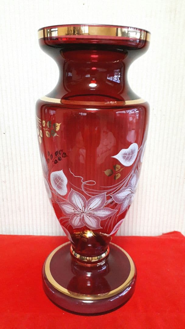 ボヘミアカリガラス、フラワーベース