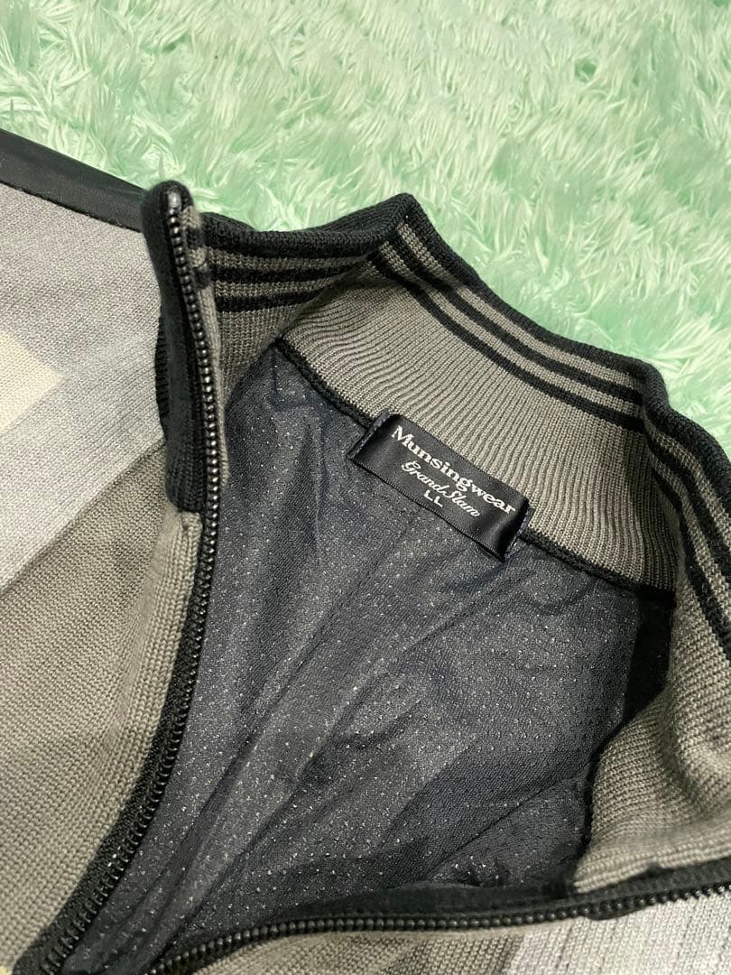 マンシング　サイズLL ハーフjipセーター×ウインド(裏地付き)