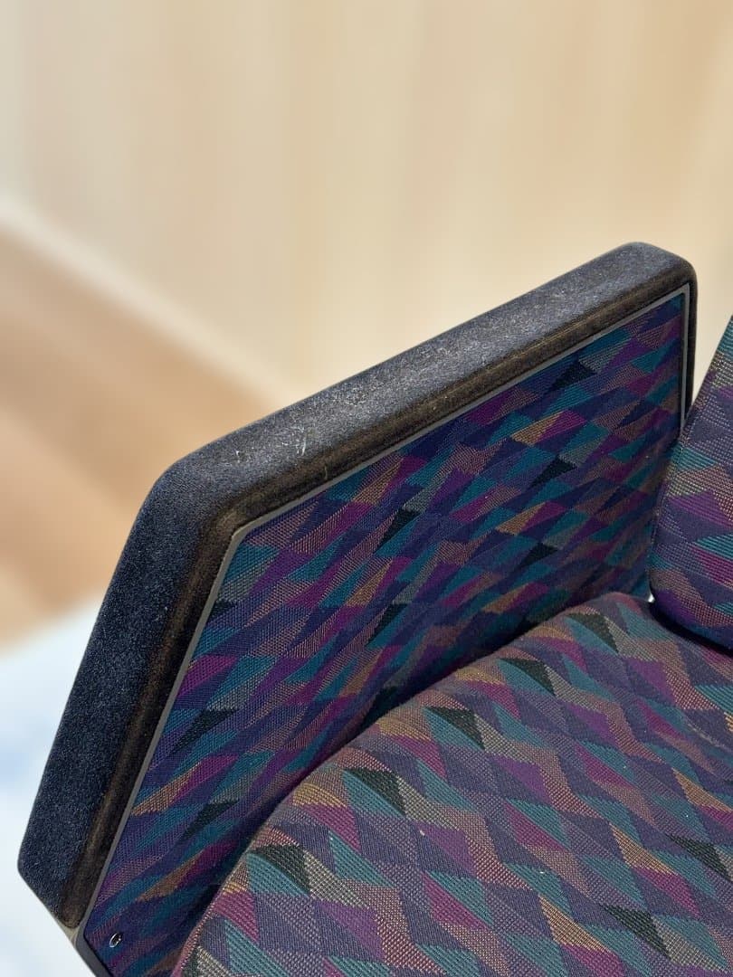 新幹線E4系MAXの転換式2人掛けシート