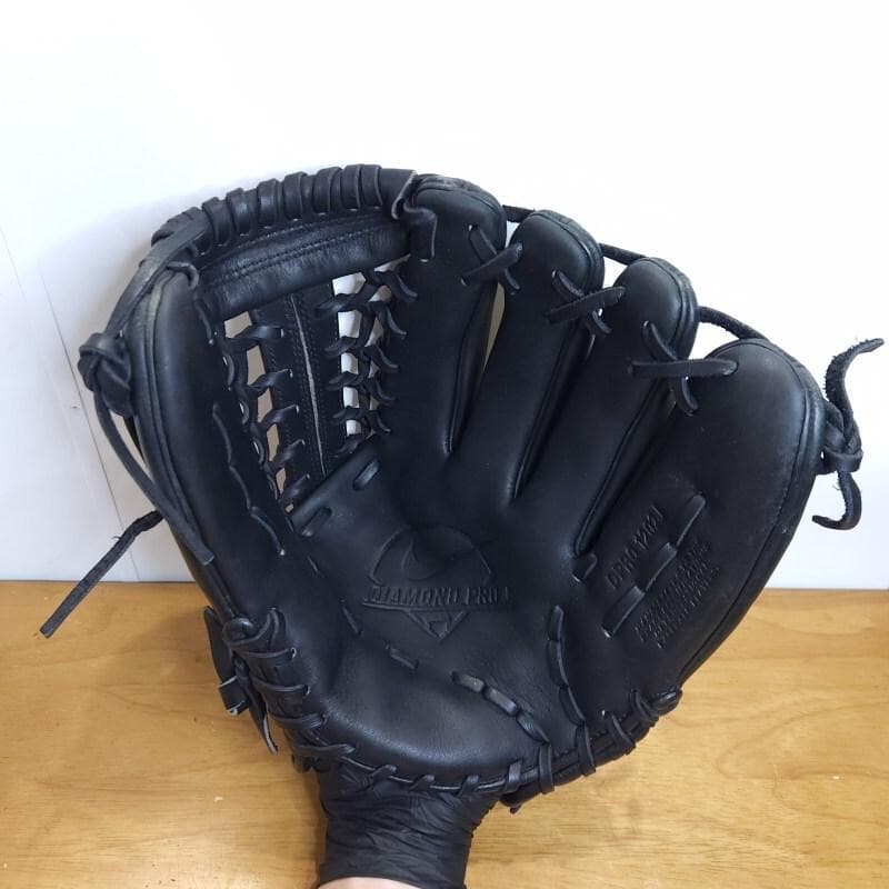 NIKE ナイキ ダイアモンドプロJ ブラック 廃盤品 激レア 軟式グローブ