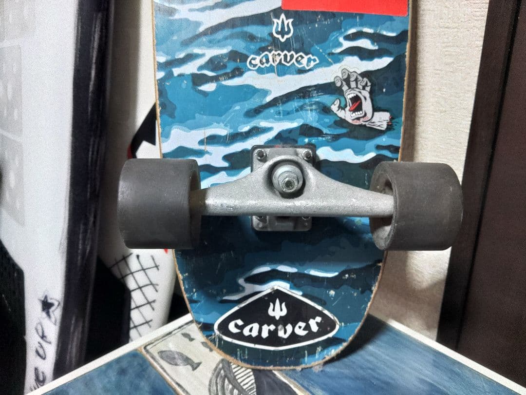 中古　Carver スケートボード　サーフィン　スケボー　波乗り