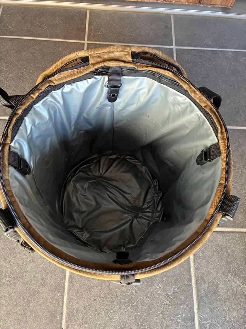 尾上製作所の焚き火台「CAMBi」と「CAMBi Ⅱ」のセット+オマケ