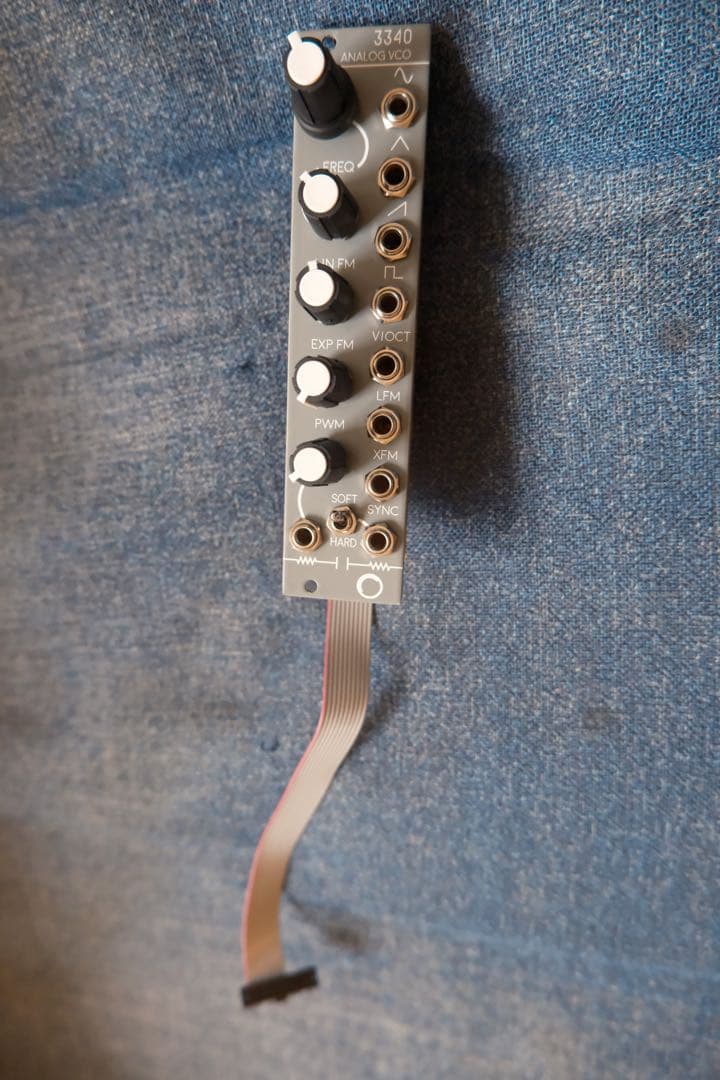 3340 アナログVCO モジュラーシンセサイザー
