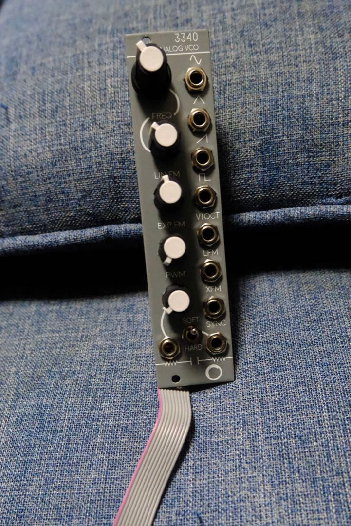 3340 アナログVCO モジュラーシンセサイザー