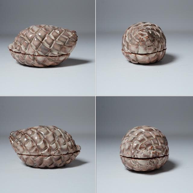 十三代 田原陶兵衛　萩松実香合　共箱　茶道具　萩焼　初釜　お正月