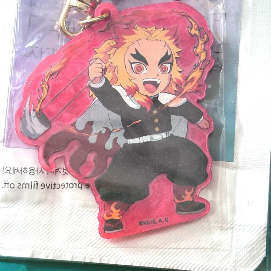 鬼滅の刃　ufotablecafe Korea 韓国　煉獄杏寿郎　キーホルダー