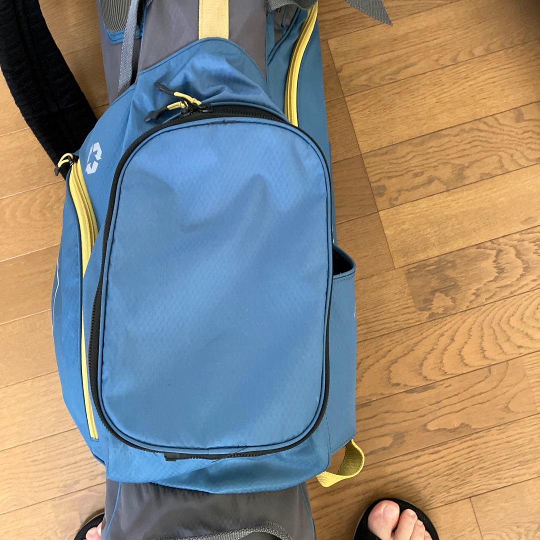 サンマウンテンのスタンド式ゴルフバッグ(軽量)