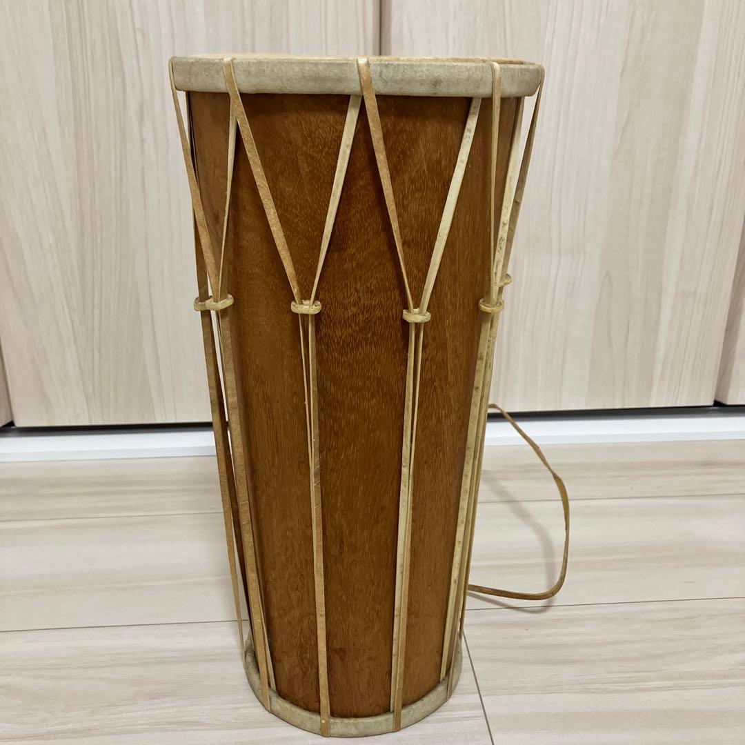 両面太鼓　ガムラン クンダン？　インドネシア　バリ　打楽器