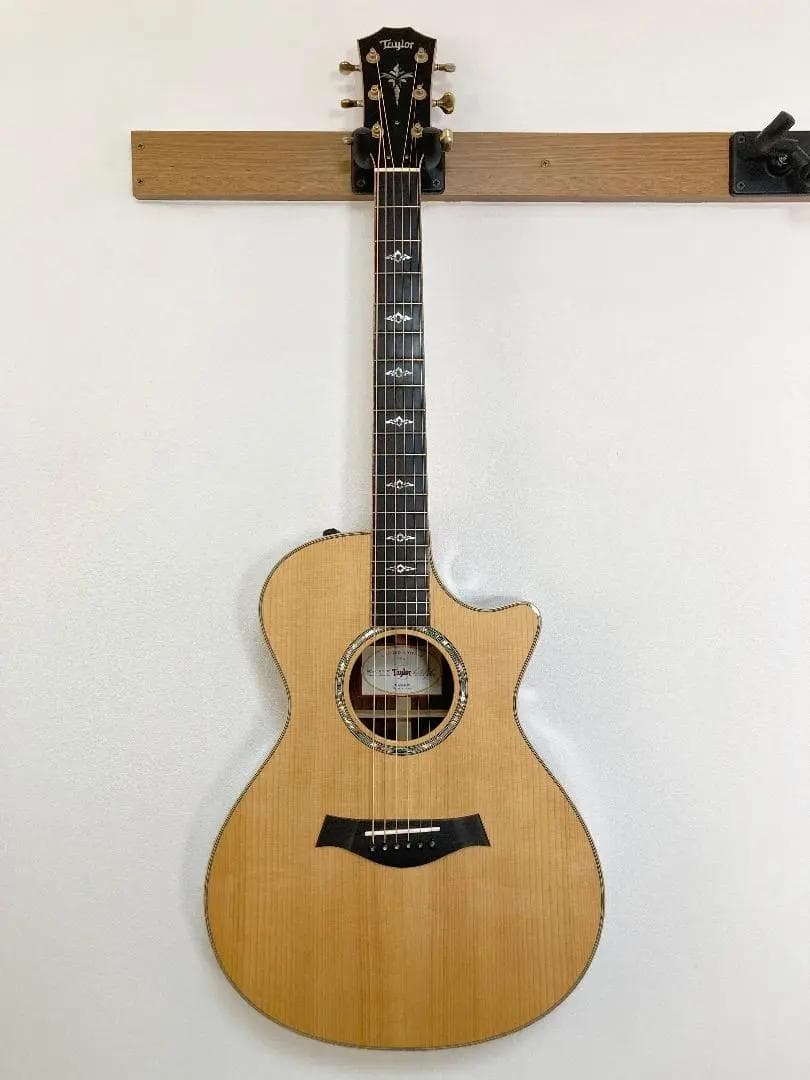 【激レア】 Taylor 2014 Japan Limited 812ce