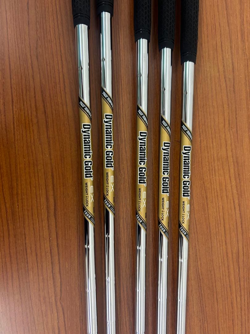 COBRA MB/CB BLACKＶｅｒ．5本(6～PW)