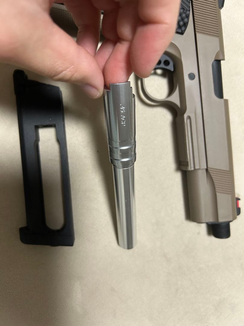 カーボネイト m45 co2ガスガン