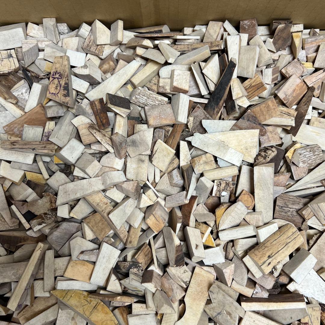 極上素材 8571g 東キ8-0212②