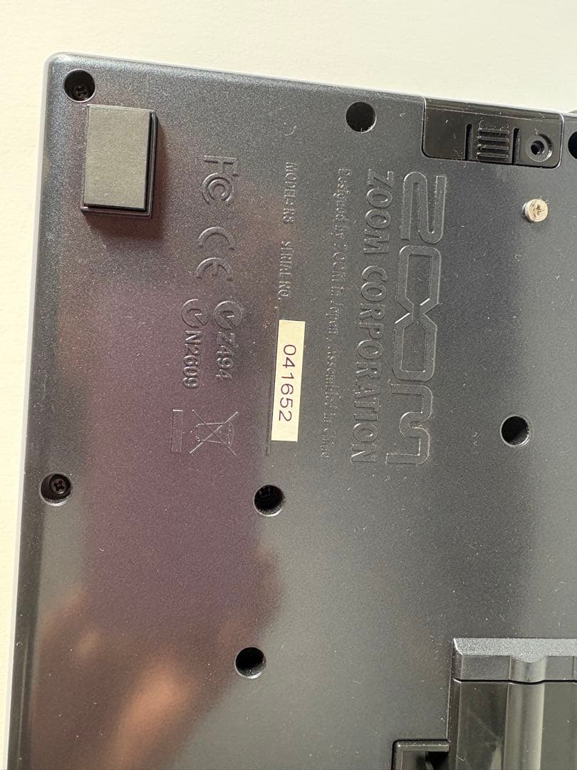 ZOOM R8 マルチトラックレコーダー　中古