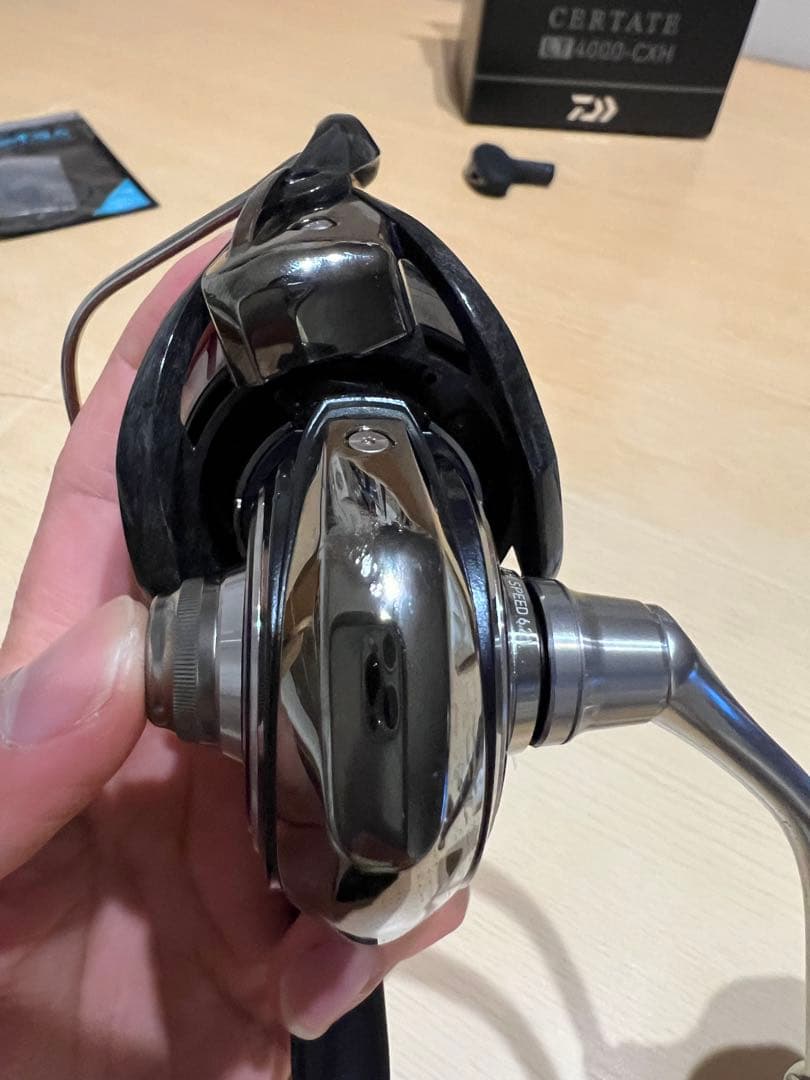 CERTATE LT4000-CXH スピニングリール