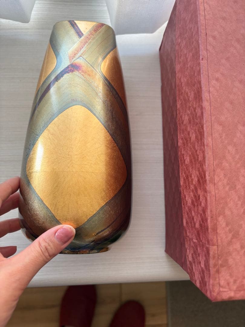 金箔の花瓶　壺