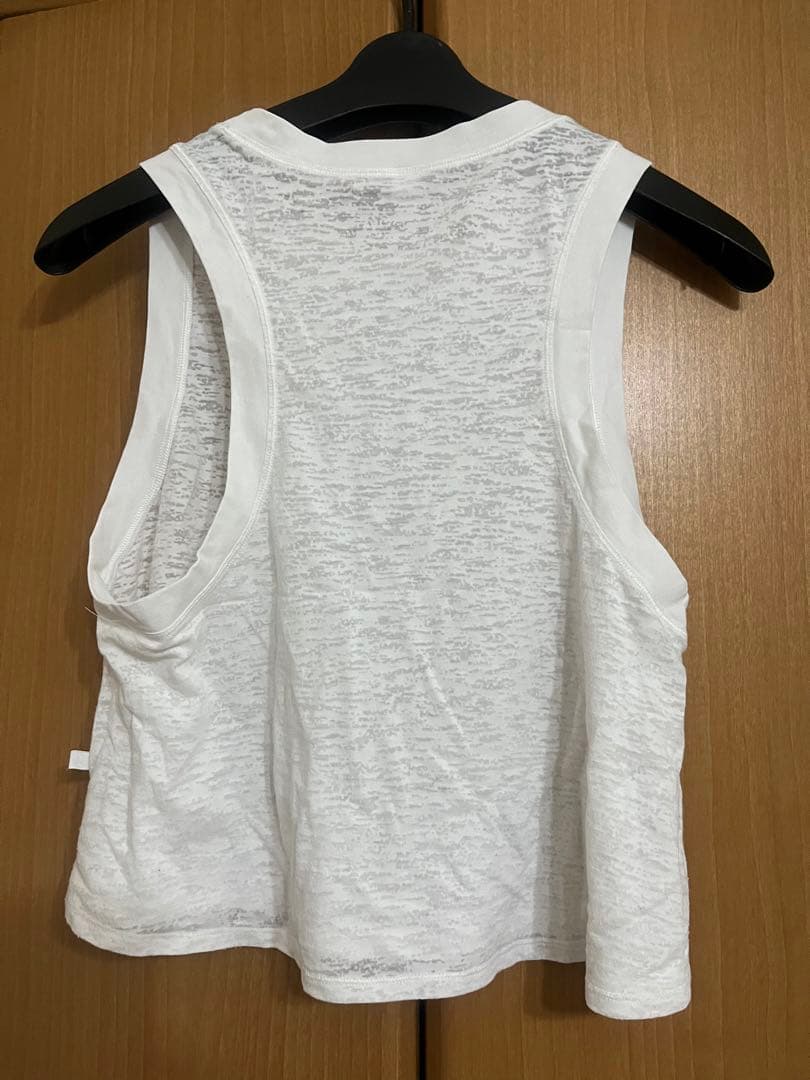 正規品ルルレモン　ノースリーブ トップス