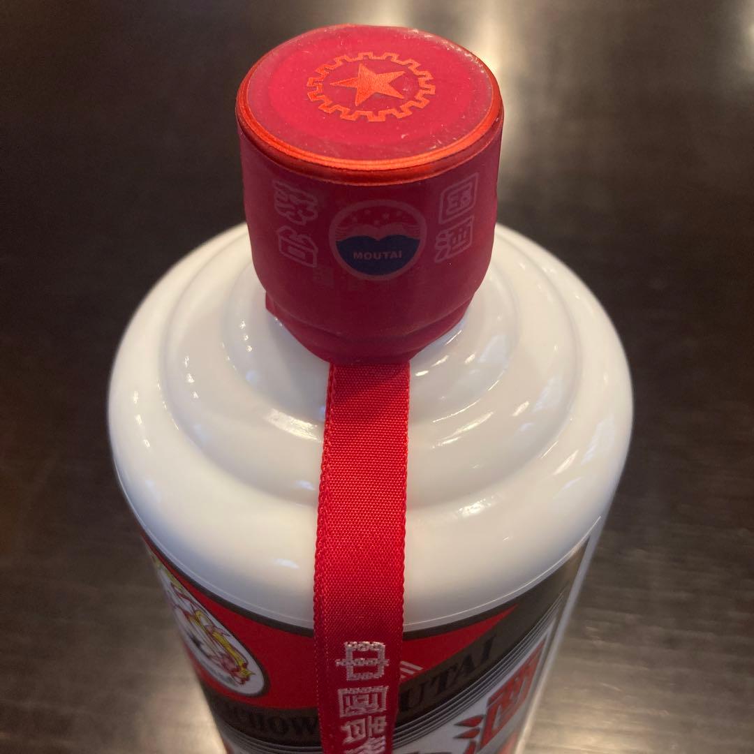 貴州茅台酒 500ml 53% 2016年 箱、ミニグラス付属