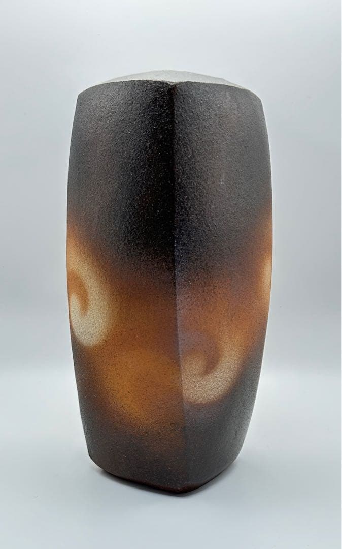 岡田裕 萩焼 炎彩四方花入 花瓶 花器 未使用