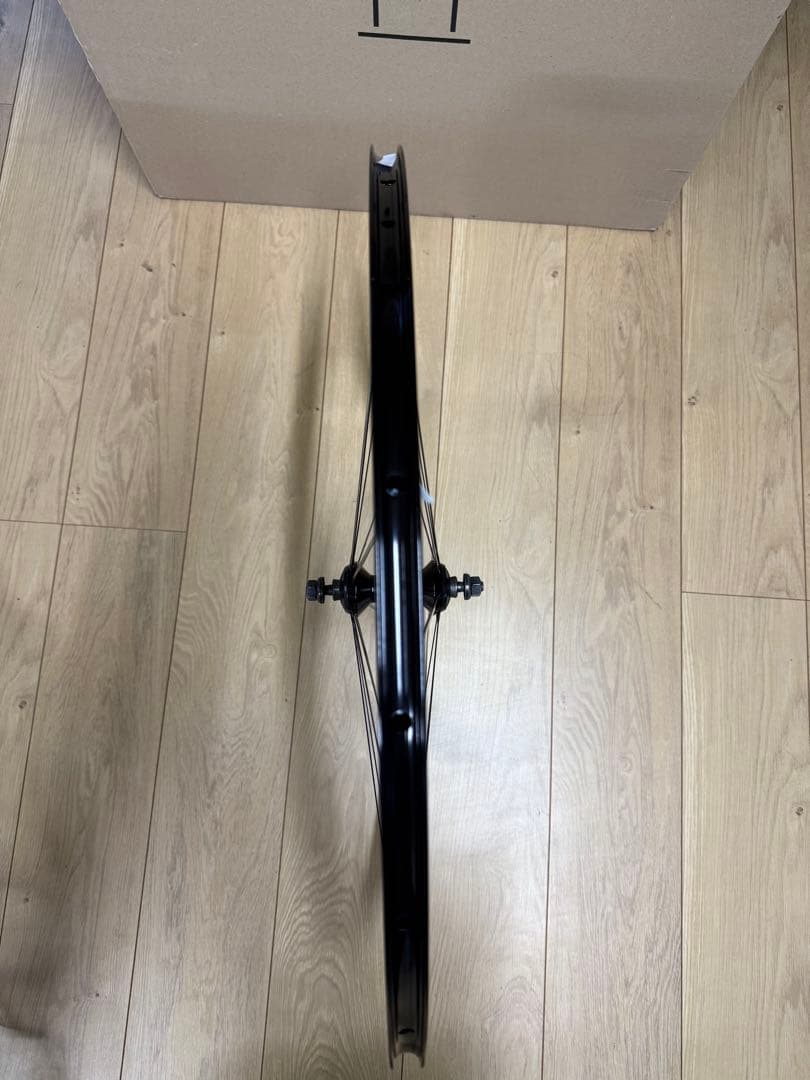 sytorioです。Mavic Ellipse ホイールピスト用前後セット