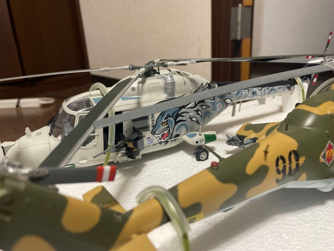 ヘリコプター 模型