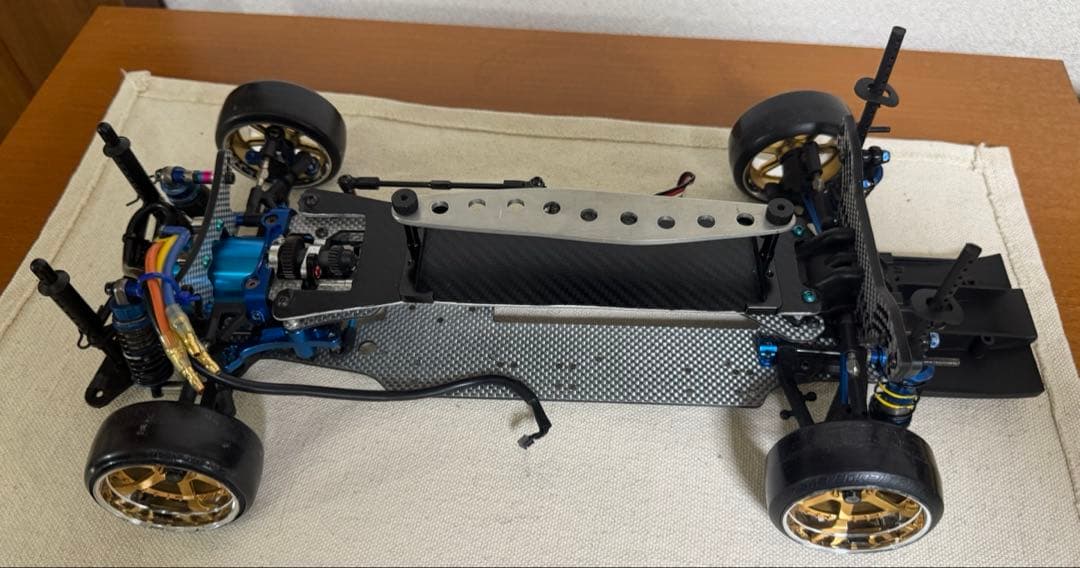 ヨコモ　ドリフトパッケージ　FRーD コンバージョン　GTーR