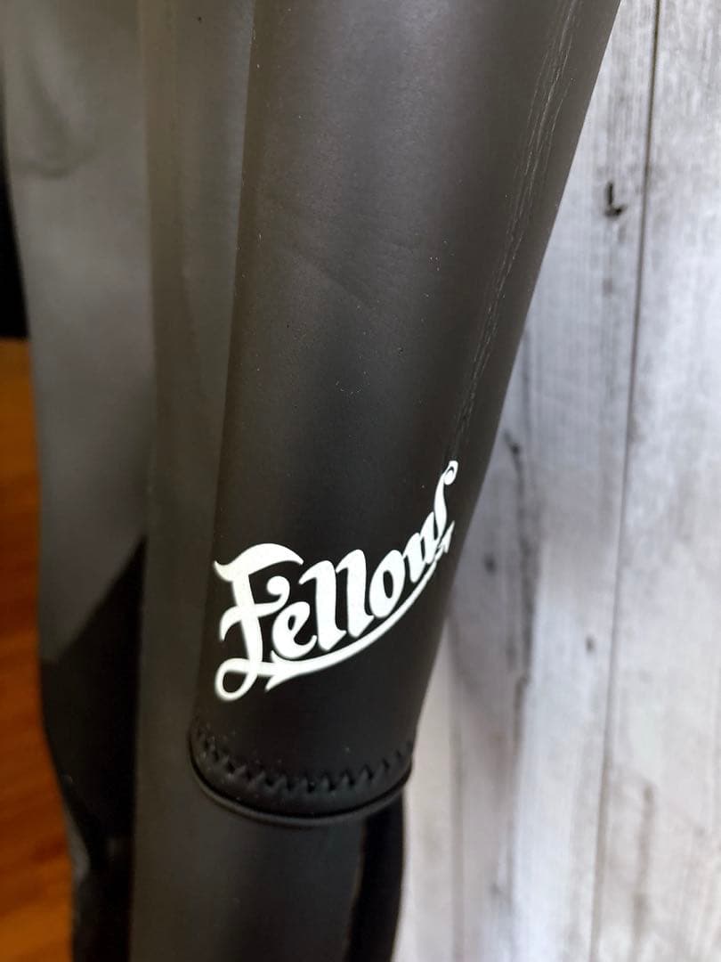 FELLOW セミドライ チェストジップ 5×3mm LB ラバー メンズ 起毛