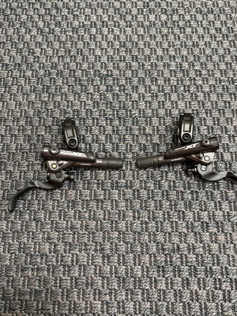 BL-M8100 BR-M8100 前後セット