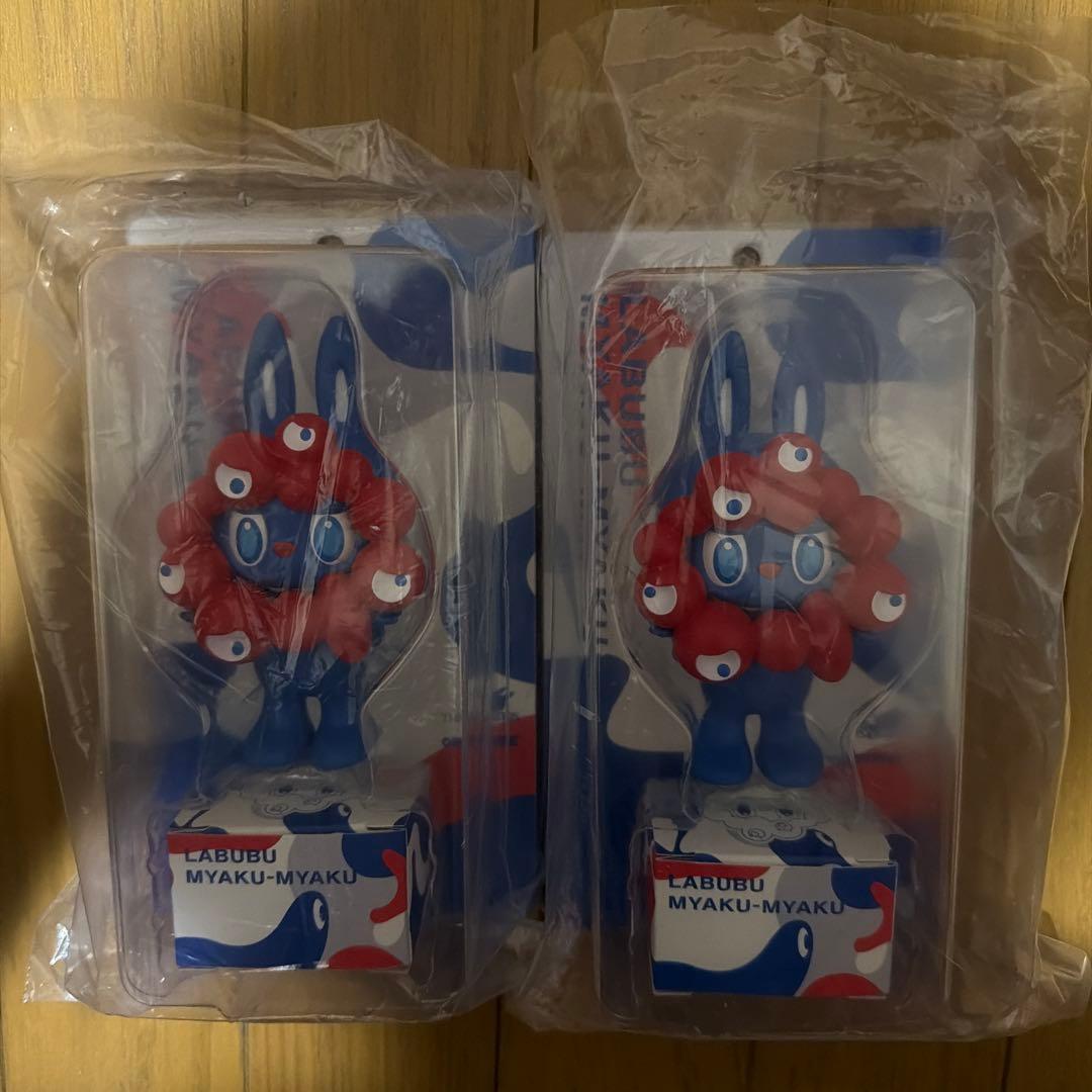 【万博 LABUBU MYAKU-MYAKU 】ミャクミャク　ラブブ　2体セット