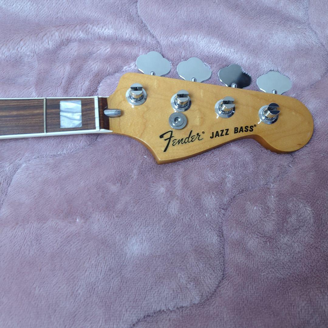 ベース Fender vintera 70s Jazz Bass