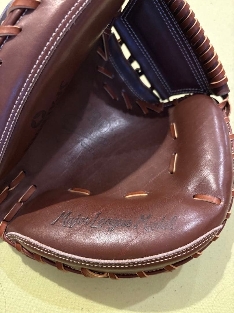 SPALDING 硬式グローブ ブラウン