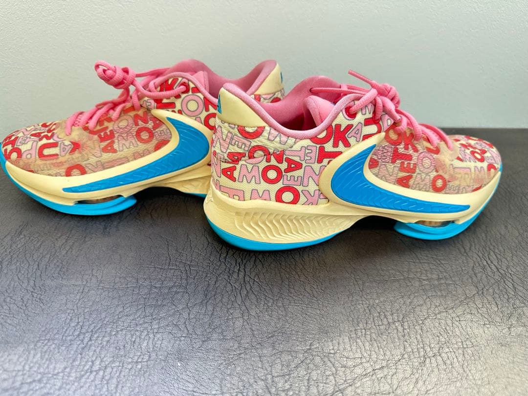 【美品】ズーム フリーク 4 Zoom Freak 4