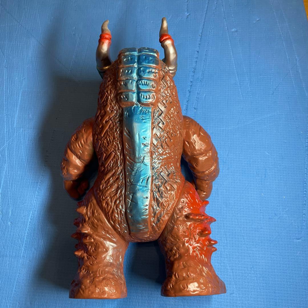 シ*️様 ブルマアク ￼ジャイアント ミクラス 復刻版怪獣シリーズ B-CLUB