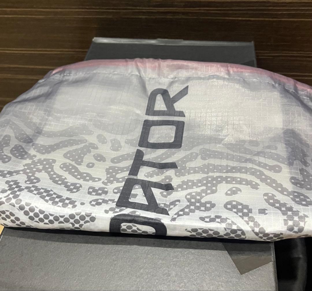 アディダス　新品　プレデター　ELITE フォールディングタン FG 26