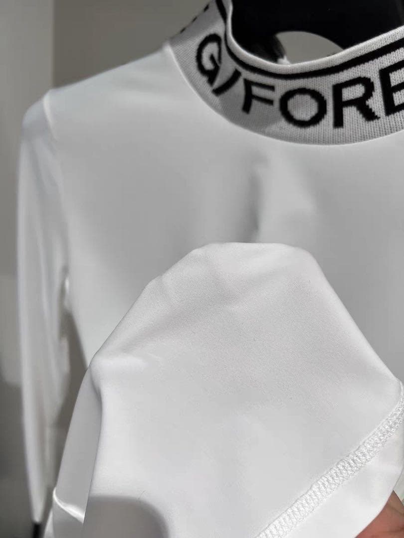 【新品】G/FOREレディースゴルフウェア・ハイネック　白L