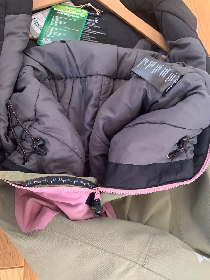 イスビョン　ジャンプスープ　スノーウエア　110cm