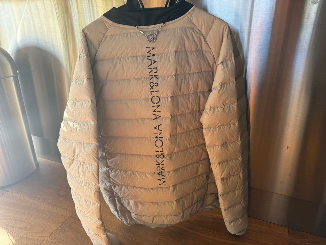 マークアンドロナ ダウンジャケット