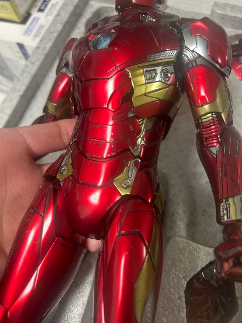 ホットトイズ　マーベル アイアンマン マーク46 フィギュア