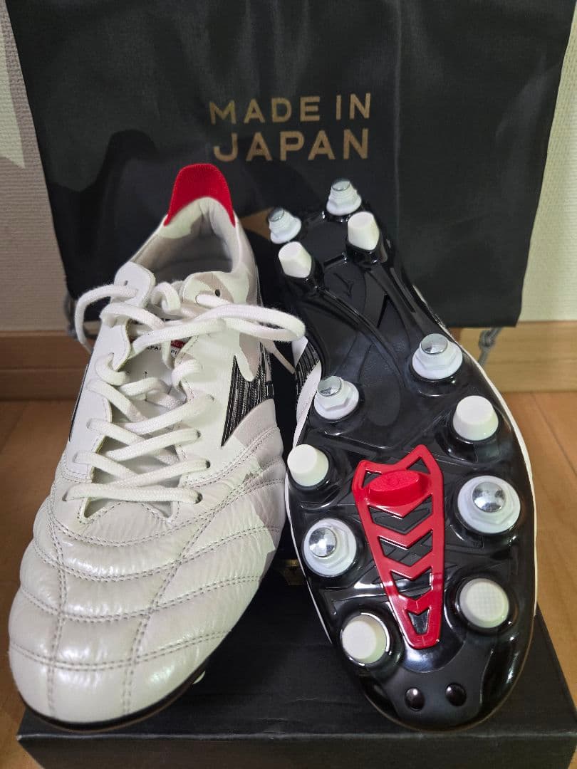 【新品・未使用】Mizuno モレリア ネオ 4 ジャパン MIX 25cm