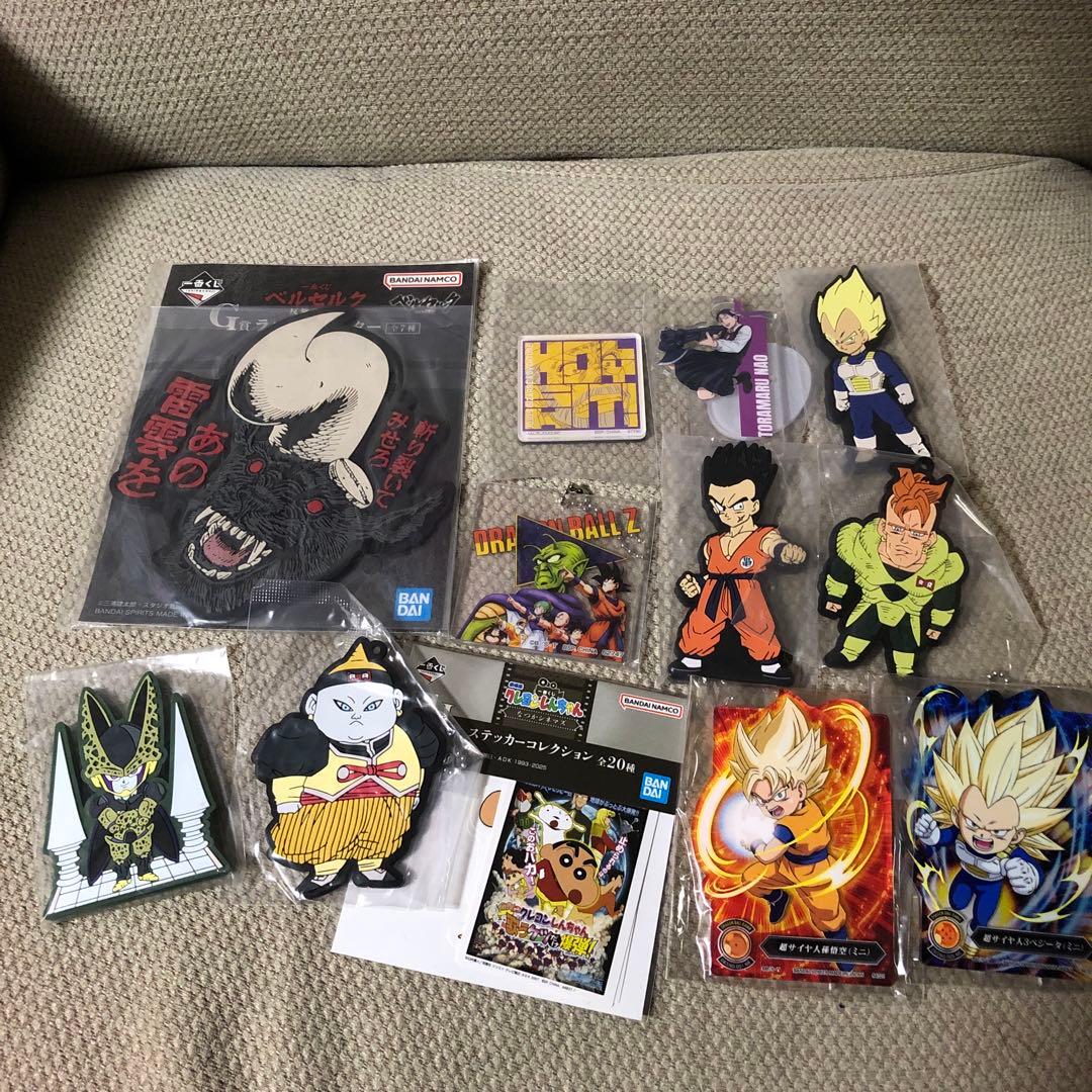 怪獣8号　保科　アクリルスタンド　缶バッジ　セット